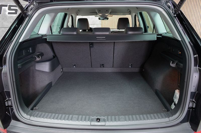 Škoda Kodiaq 2.0 TDI REZERVACE - fotka 45 z 50