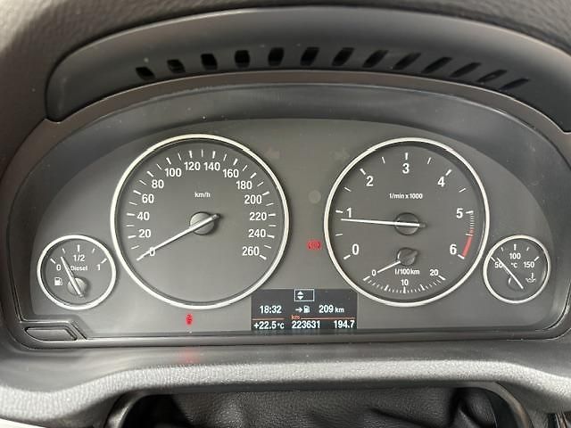 BMW X4 X DRIVE 20D - fotka 10 z 29