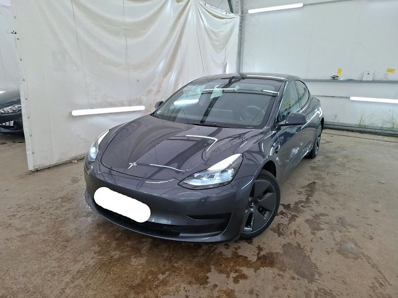 Tesla Model 3 RWD 225 SOH 91% PŘIPRAVUJEME - fotka 2 z 10
