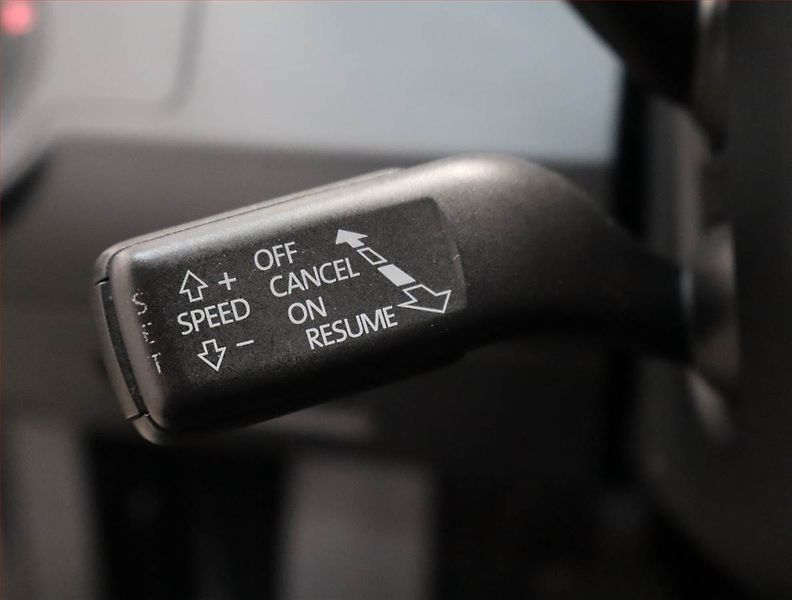Volkswagen Passat (2013) Comfortline 2.0 TDI - fotka 19 z 20