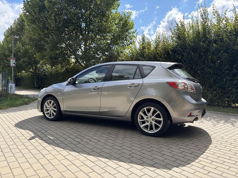 Mazda 3 2.0 Sport Edition - fotka 6 z 32