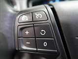 Volvo V40 1,6 D2 VÝHŘEV SEDADEL 2x ALU - náhled 16