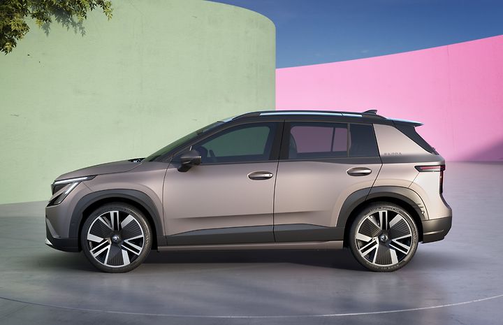 Škoda Epiq - Poslední sloupek je mohutný.