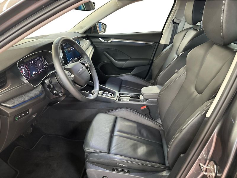 Škoda Octavia 2,0 TDI / 110 kW Exclusive Sel - fotka 11 z 25