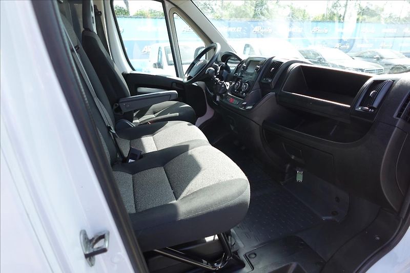 Fiat Ducato 2,3 JTD  L4H2 CHLAĎÁK DO 4°C K - fotka 17 z 36