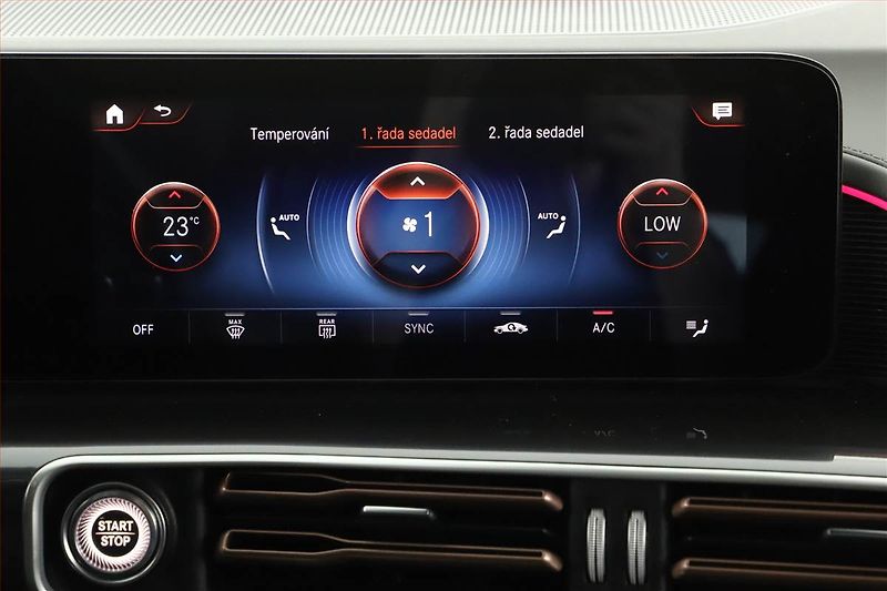 Mercedes-Benz EQC (2020) 400 4MATIC, SoH 95% - fotka 16 z 31