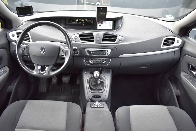 Renault Scénic 1,2 Tce PARIS,NAV,TZ,AKCE! - fotka 9 z 16