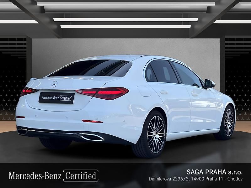 Mercedes-Benz Třídy C 200 4MATIC Avantgarde - fotka 4 z 18