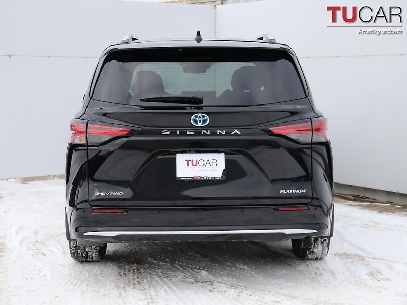 Toyota Sienna (2026) Platinum 2.5 HEV AWD - fotka 6 z 76
