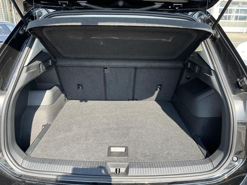 Volkswagen Tiguan 2.0TDI DSG GOAL - fotka 20 z 21