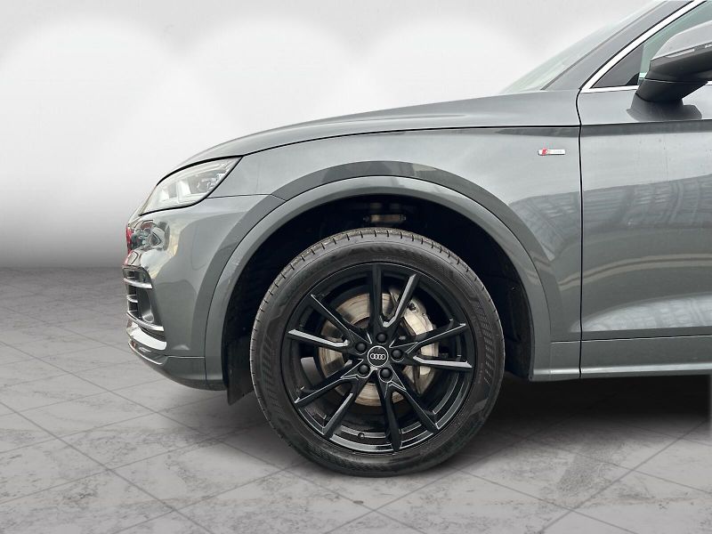 Audi Q5 4x4 PHEV 270kW SoH:87,8% - fotka 9 z 24