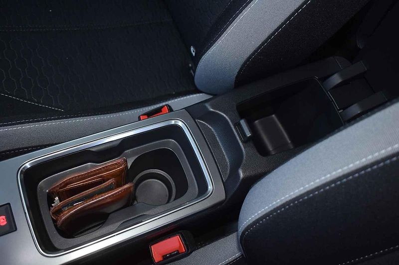 Opel Mokka je stále jedno z nejhezčích malých SUV.