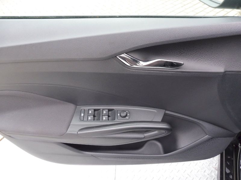 Škoda Fabia (2025) Selection 1,0 MPI 59kW - fotka 18 z 27