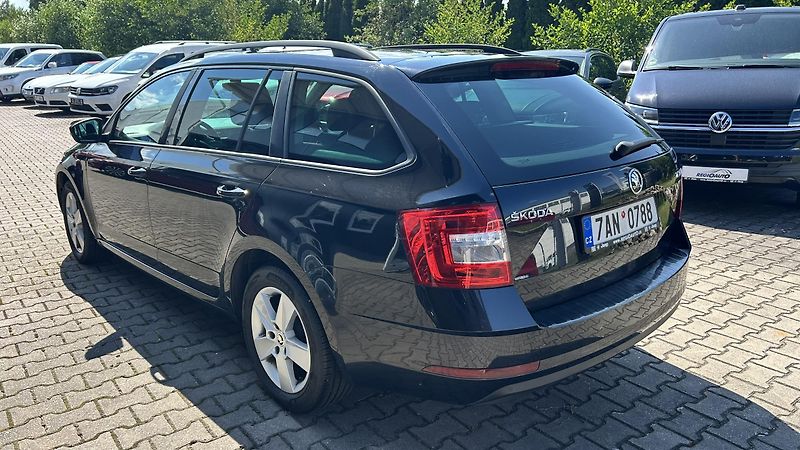 Škoda Octavia 1.5TSI Ambiente 150k 6MT  - fotka 8 z 15