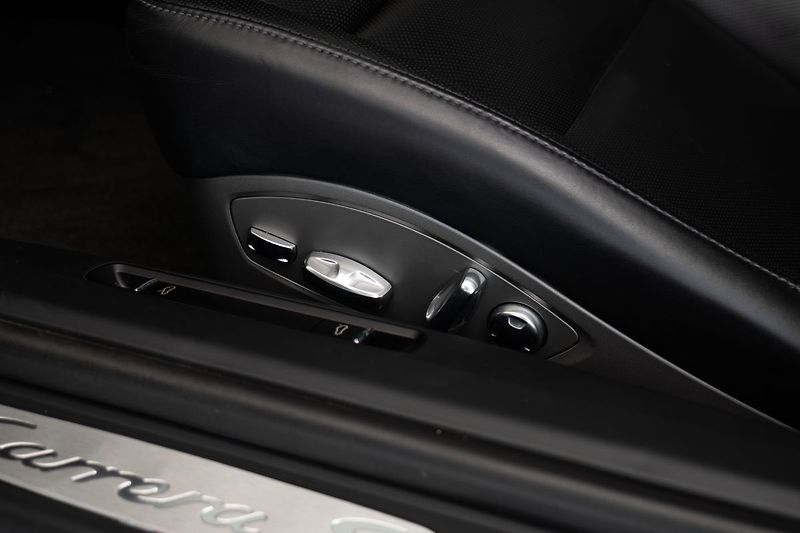 Porsche 911 (991) Carrera S - fotka 9 z 25