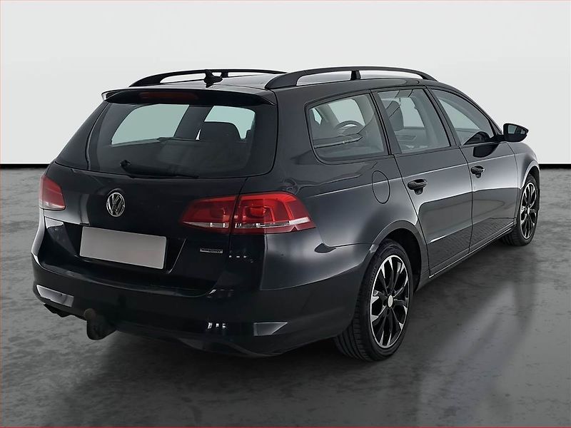 Volkswagen Passat (2011) Comfortline 2.0 TDI, po STK - fotka 5 z 18
