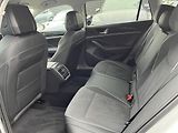 Volkswagen Passat Business 2,0 TDI DSG - náhled 23