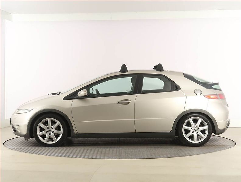 Honda Civic (2008) 1.8, LPG, ČR,1.maj, Tempomat - fotka 3 z 24