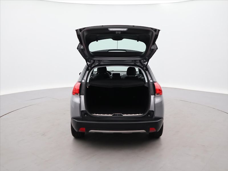 Peugeot 2008 1,2 VTi 60kW AT,Navi - fotka 9 z 32