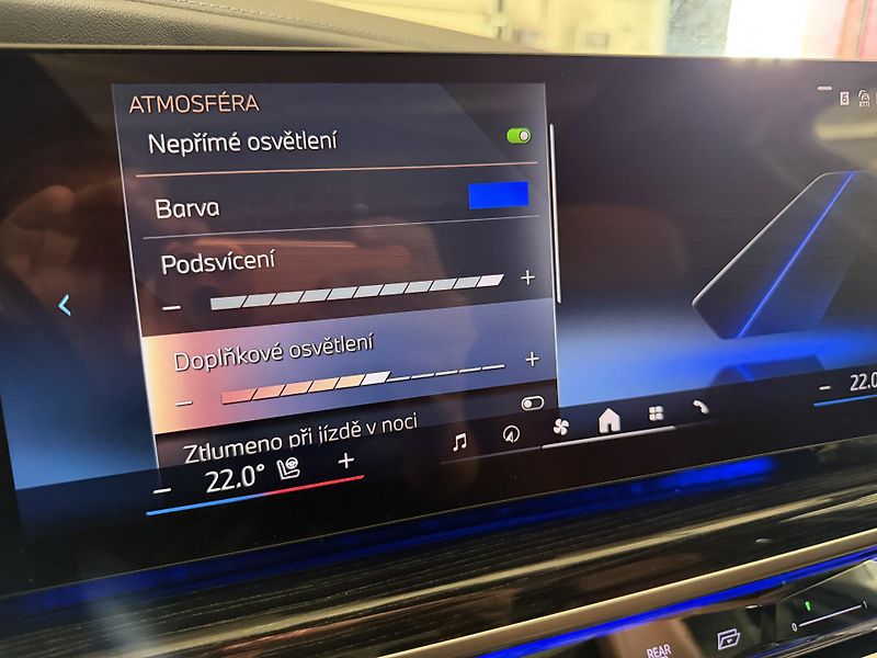 BMW Řada 7 (2024) 40XD 220kW M-PAKET INDIVIDUAL! - fotka 44 z 44
