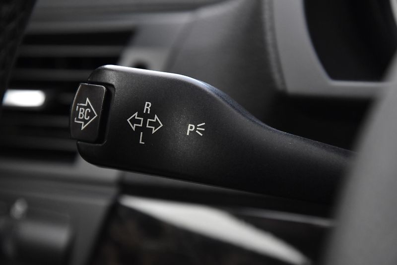 BMW X3 xDrive20d LCi,KŮŽE,VÝHŘEV,TEMP - fotka 11 z 40