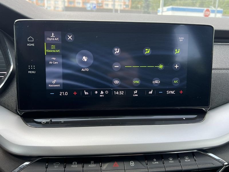 Škoda Octavia (2021) 1.5TSI 110kW STYLE TAŽNÉ  - fotka 16 z 25