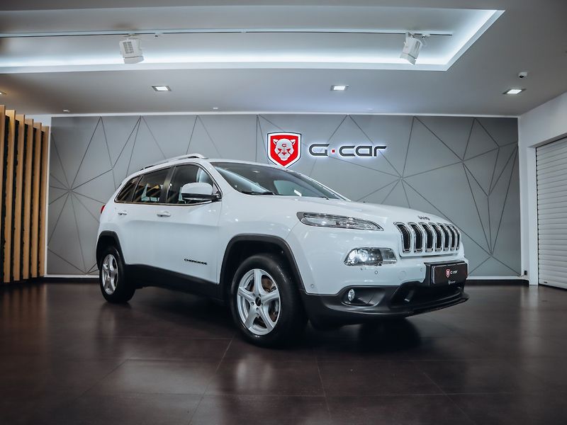 Jeep Cherokee 2.2 MJT 4WD Limited - fotka 1 z 32