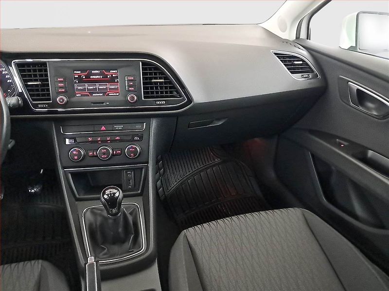 Seat Leon (2015) Style 1.2 TSI, Serv.kniha - fotka 8 z 19