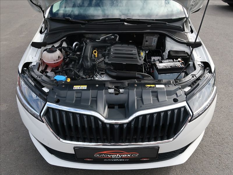 Škoda Fabia 1,0 TSi,70kW,1maČR,Serv.kn,DPH - fotka 20 z 25