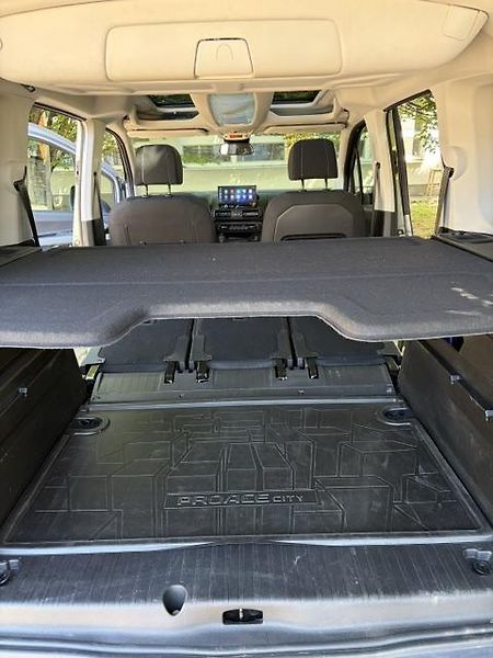 Toyota ProAce City Verso (2025) Stupeň výbavy VIP,  - fotka 13 z 13
