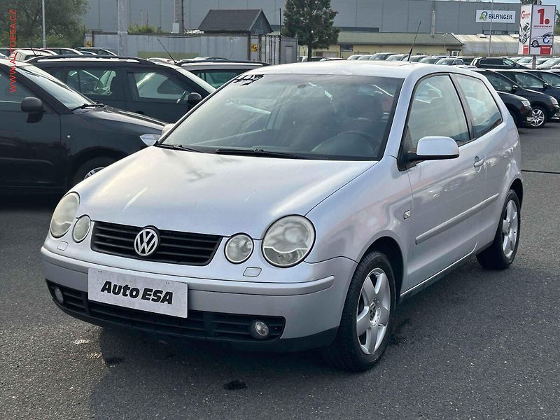 Volkswagen Polo (2002) 1.4 MPi, El. okna - fotka 3 z 15