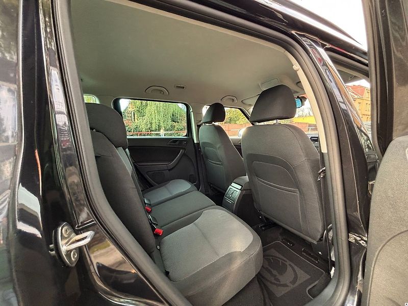 Škoda Yeti 1.8TSi/2011/MAN6-TAŽNÉ.4X4 - fotka 35 z 47