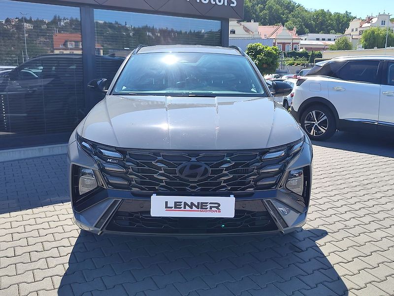 Hyundai Tucson 1.6 T-GDI/158kW N-Line HEV - fotka 2 z 35