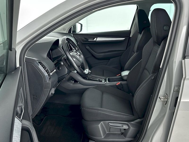 Škoda Karoq (2023) DSG 2,0TDI 110kW 4x4 Selection - fotka 7 z 31