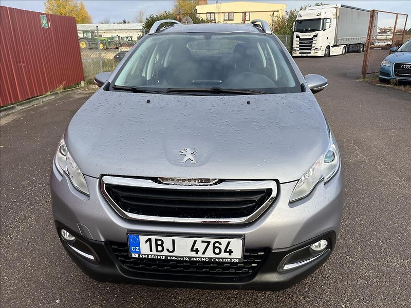 Peugeot 2008 1,2 PureTech 81KW 1.MAJITEL ČR - fotka 2 z 40