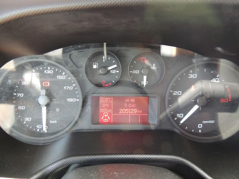 Iveco Daily (2021) 2.3D,35S16,115kw,Maxi,ČR,1maj. - fotka 31 z 31