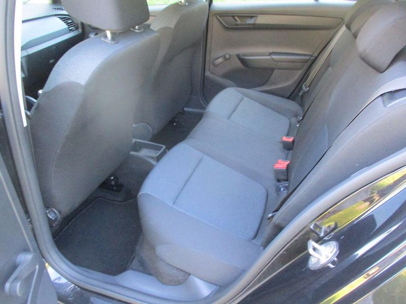 Škoda Fabia (2016) 1.2TSi ACT*BT+HF*L+Z PNEU - fotka 36 z 40