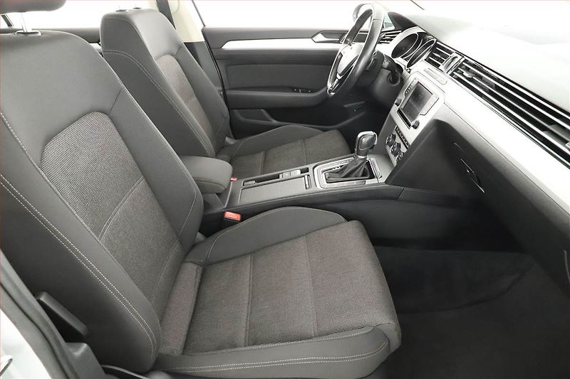 Volkswagen Passat (2015) 2.0 BiTDI, 4X4, Automat, Kůže - fotka 7 z 21