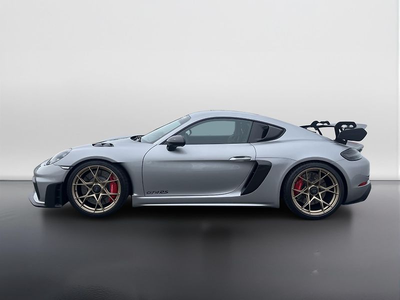 Porsche Cayman GT4 RS - fotka 2 z 26