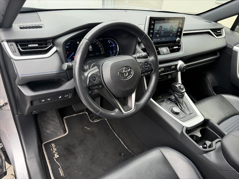 Toyota RAV4 2,5 Selection 4x4 - fotka 7 z 22