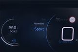 Peugeot 2008 (2021) GT Line 1.5 BlueHDi, Automat - náhled 21