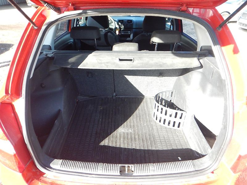 Škoda Fabia 1.6 TDI, KLIMA - fotka 17 z 29