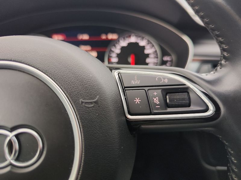 Audi A6 3.0 TDI/200kW S-Line Quattro - fotka 26 z 34