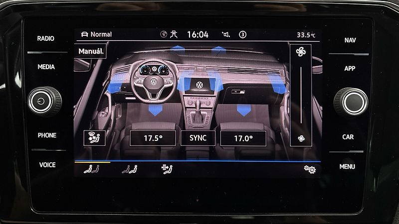 Volkswagen Passat 2.0 TDI DSG 4MOTION Alltrack - fotka 28 z 31
