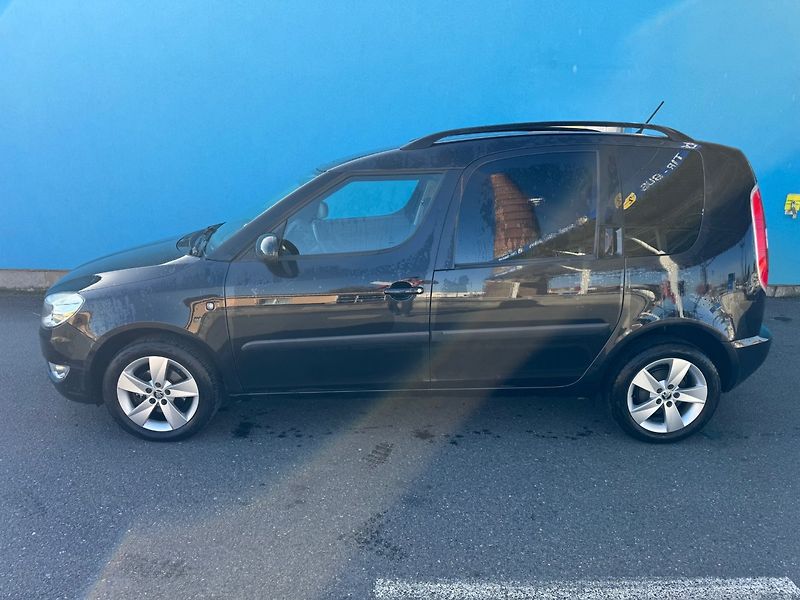 Škoda Roomster (2014) 1.2 TSI 63kW Black edition - fotka 2 z 42