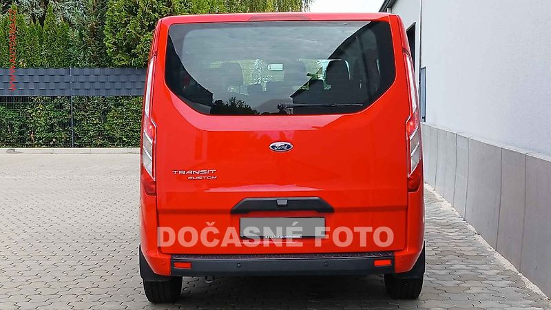 Ford Transit Custom (2023) 2.0TDCi 9míst, Trend, navi - fotka 5 z 14