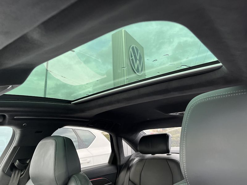 Audi S8 (2023) 4.0TFSi V8 420kW - FULL výbava - fotka 27 z 27