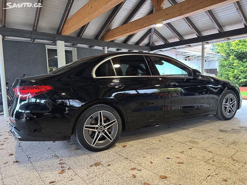 Mercedes-Benz Třídy C 300e AMG paket odpočet DPH - fotka 10 z 29