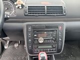 Volkswagen Sharan 2.0 TDI, ALU, 7 míst - náhled 24