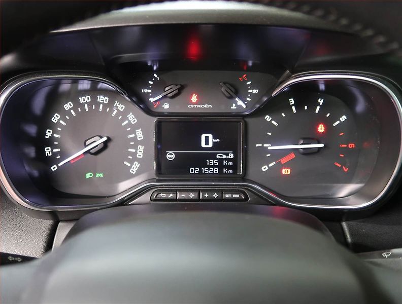 Citroën C3 Aircross (2019) 1.2 PureTech, ČR,1.maj - fotka 11 z 17